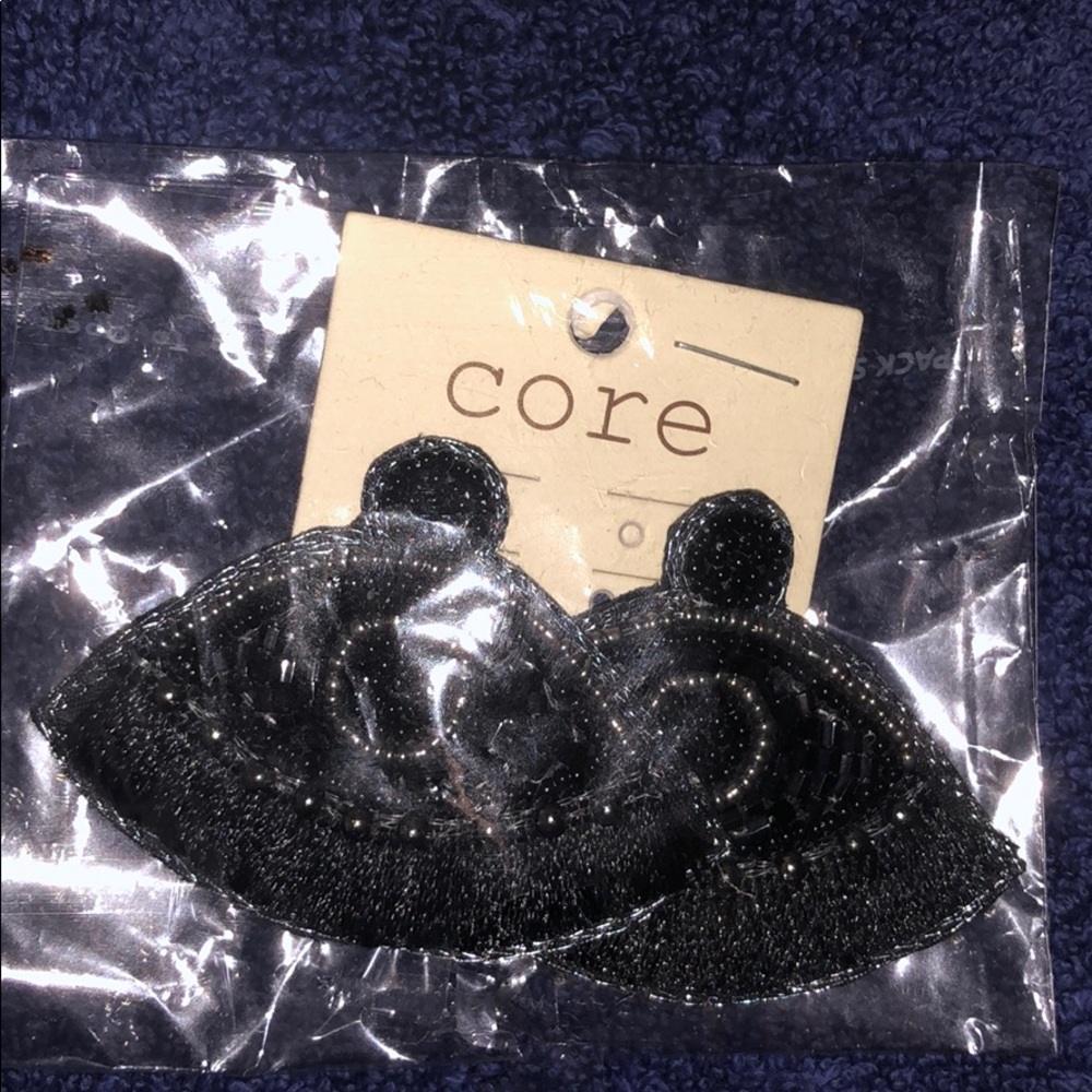 Core earrings